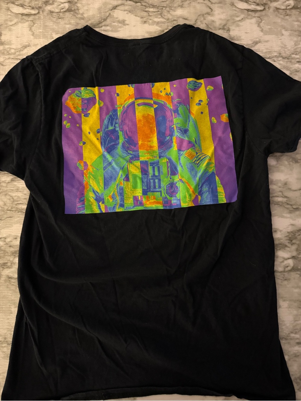 NASA Astronaut Neon Logo Space Earth Moon Rocket Center Promo T-Shirt Size M